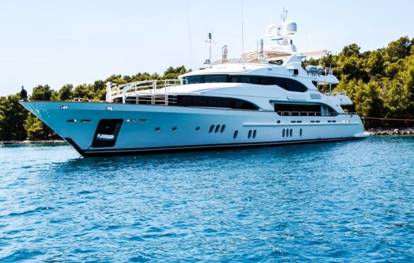 The Expert Approach To Yacht Insurance Decisions