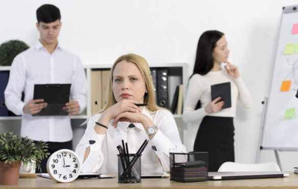4 Best Employee Time & Attendance Solutions: Tips For Optimal Efficiency