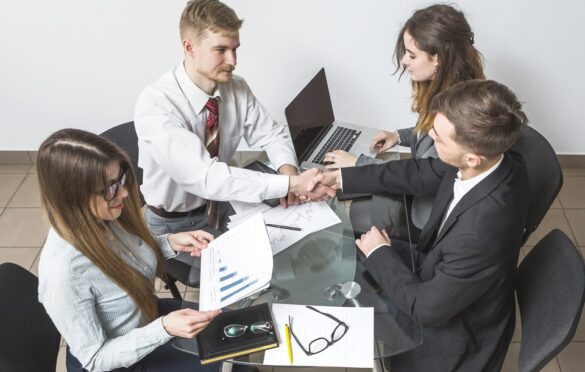 Companies Are Outsourcing HR